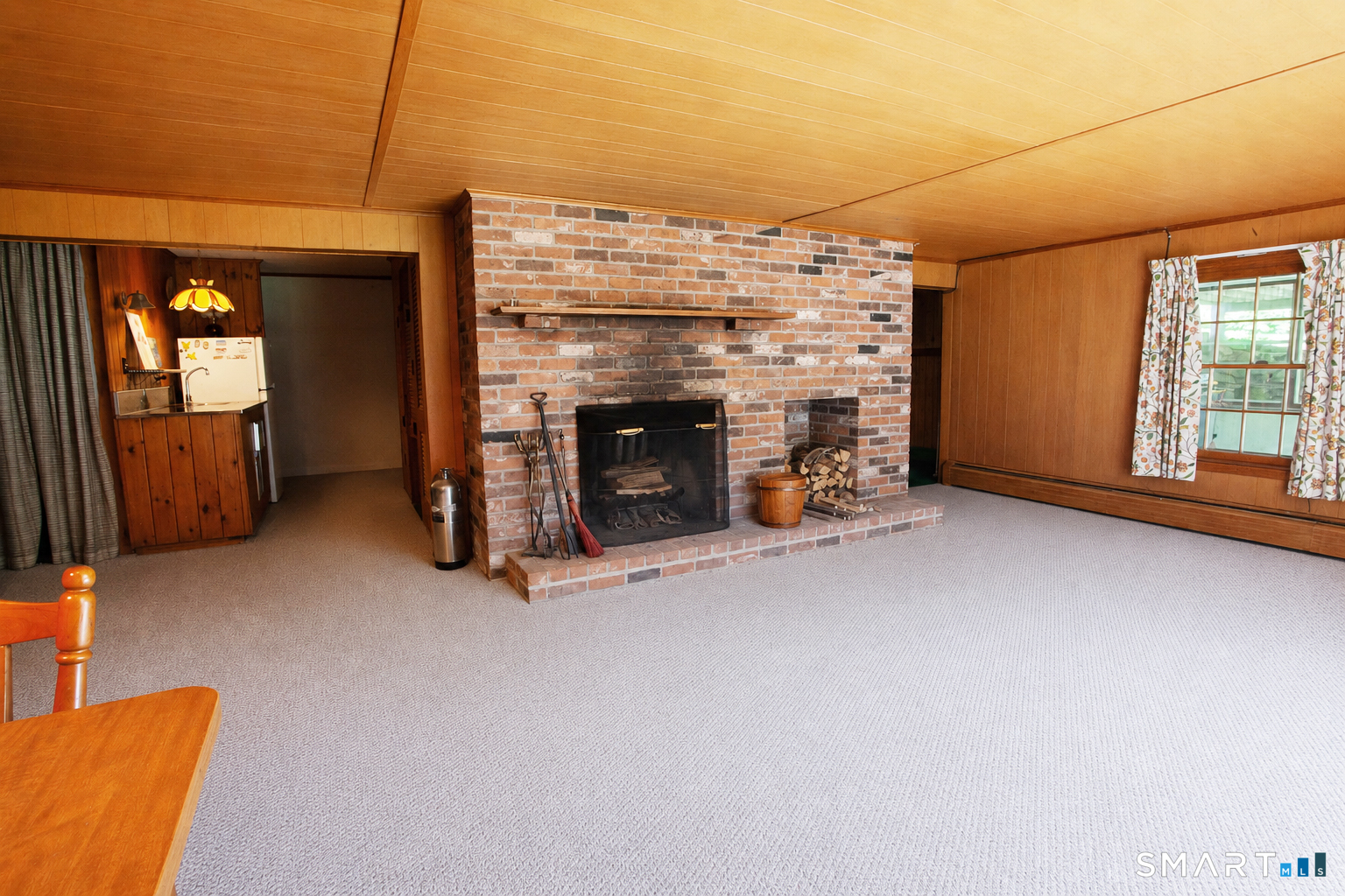 62 Newgate Road East Granby CT 06026