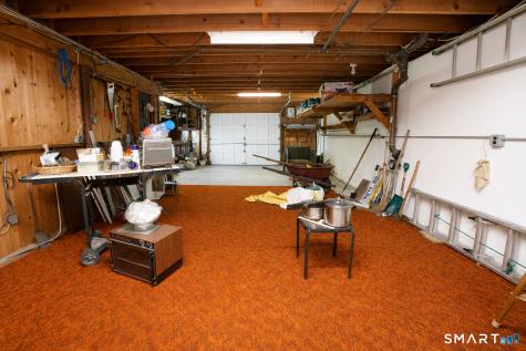 62 Newgate Road East Granby CT 06026