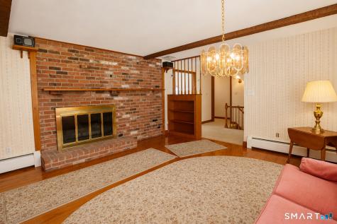 62 Newgate Road East Granby CT 06026