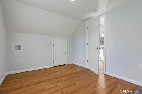 34 Lincoln Street North Haven CT 06473