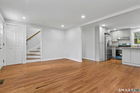 34 Lincoln Street North Haven CT 06473