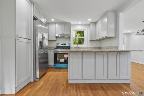 34 Lincoln Street North Haven CT 06473