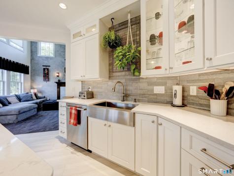 28 Austin Brook Drive East Granby CT 06026