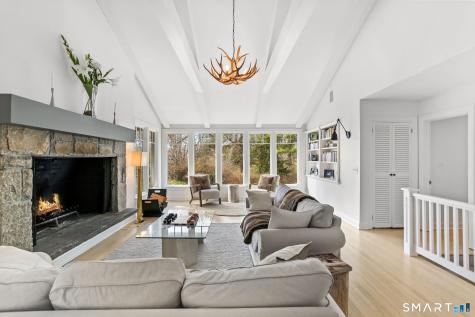 7 Raiders Lane Darien CT 06820