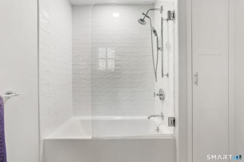 7 Raiders Lane Darien CT 06820
