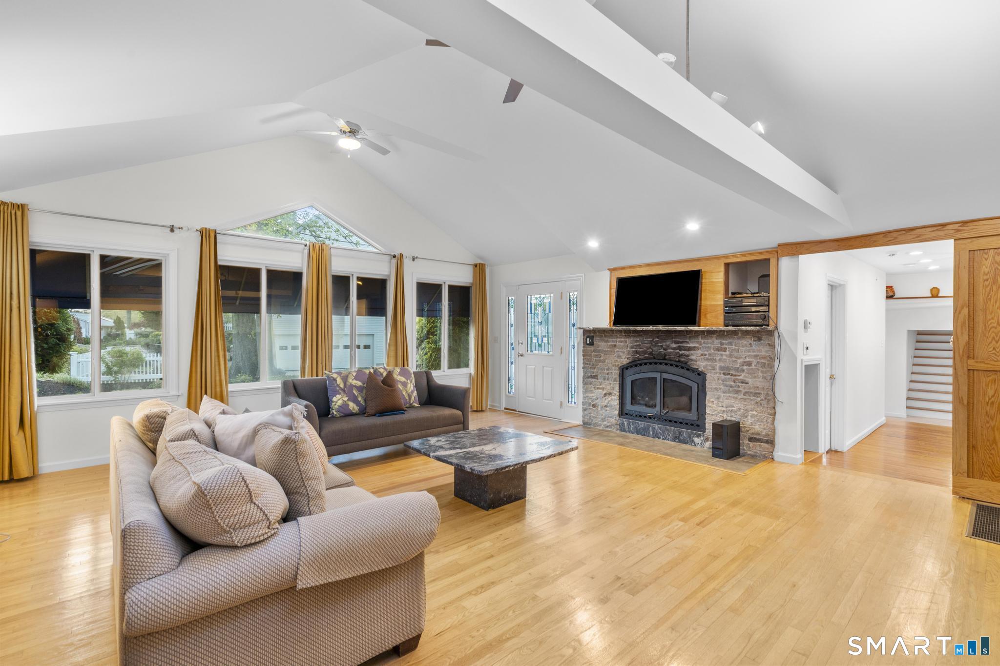 231 Pawson Road Branford CT 06405