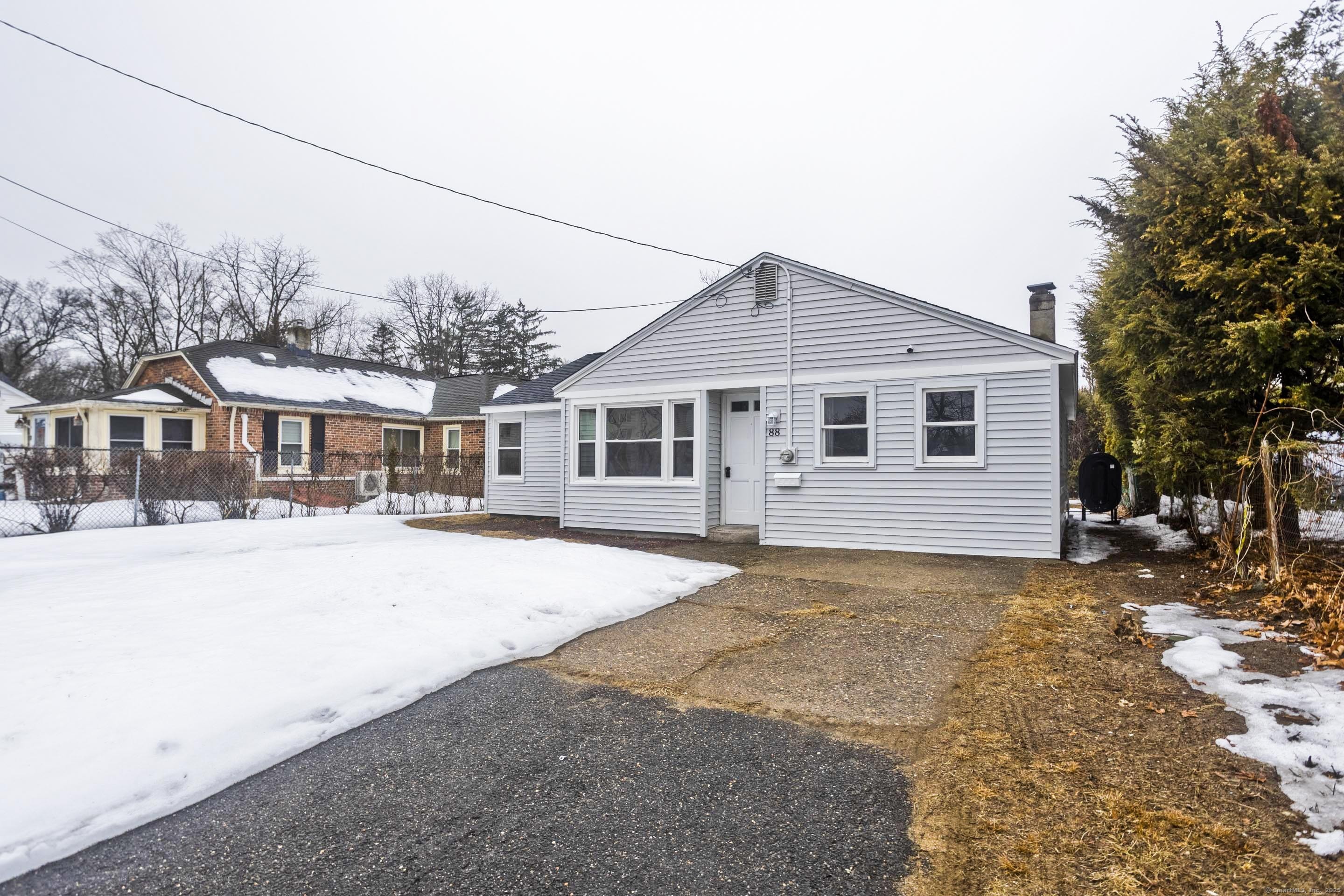 88 Price Street Springfield MA 01104