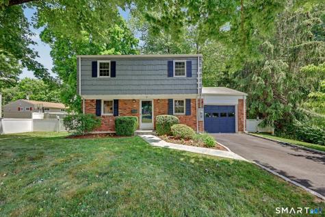 12 Regent Court Stamford CT 06907