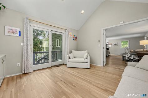 12 Regent Court Stamford CT 06907