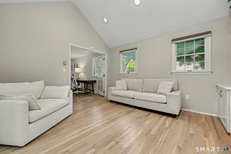 12 Regent Court Stamford CT 06907