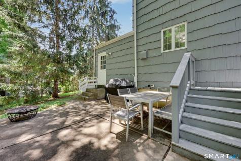 12 Regent Court Stamford CT 06907