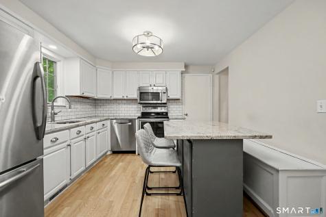 12 Regent Court Stamford CT 06907