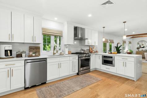 1519 North Peters Lane Stratford CT 06614