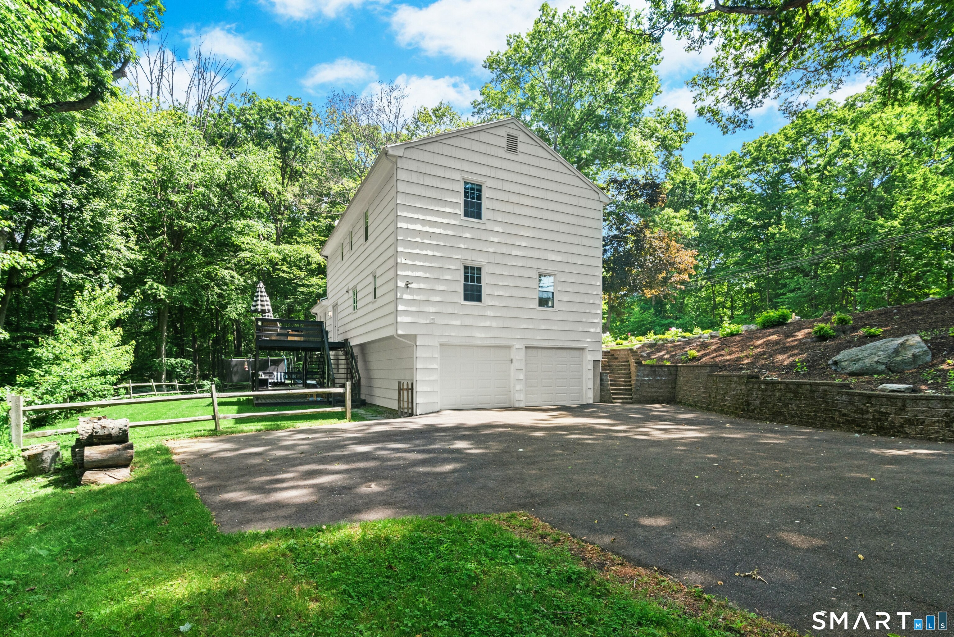 1519 North Peters Lane Stratford CT 06614