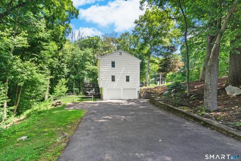 1519 North Peters Lane Stratford CT 06614
