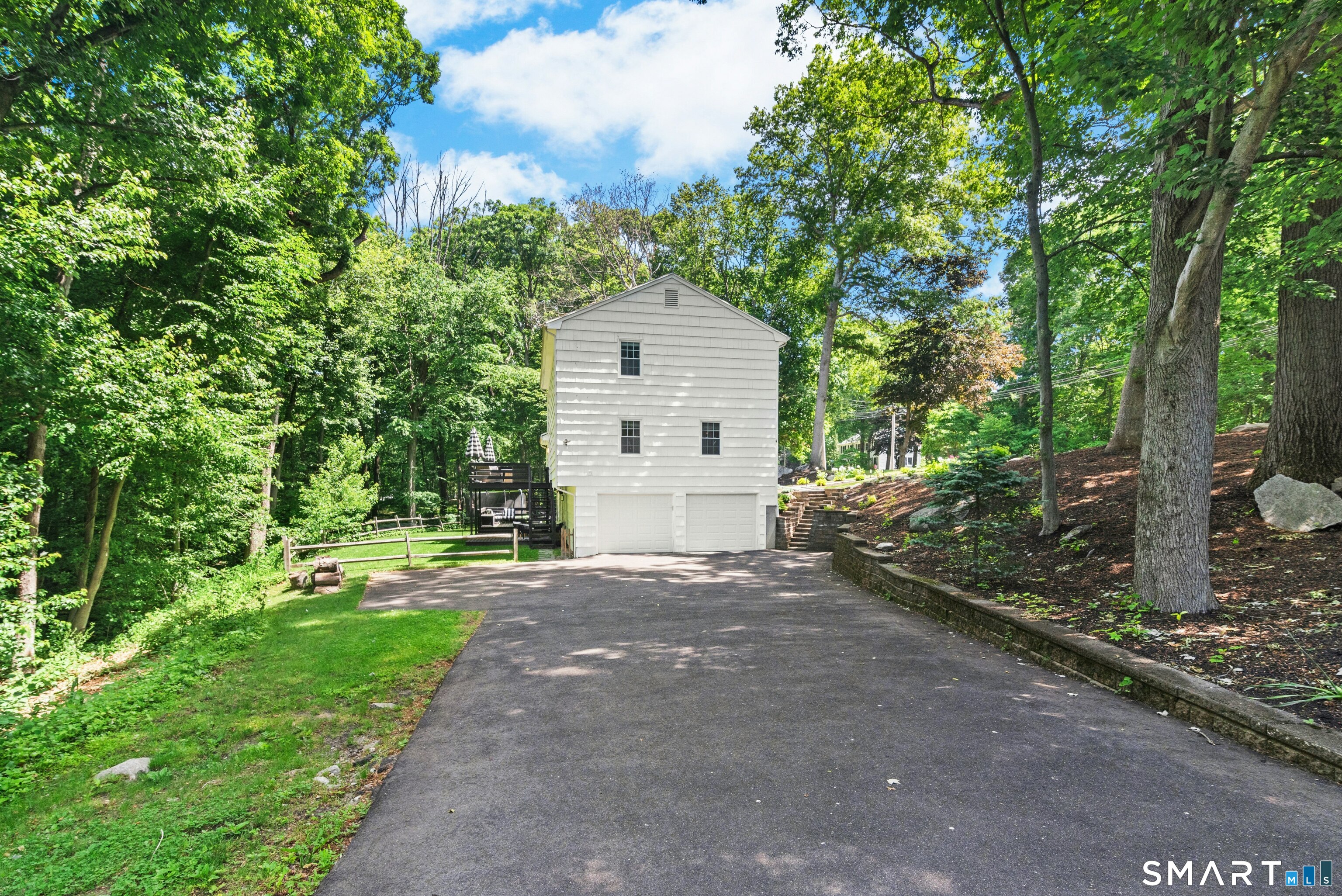1519 North Peters Lane Stratford CT 06614
