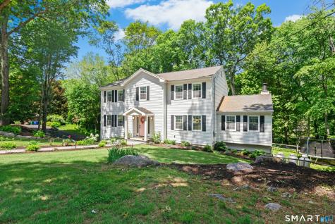 1519 North Peters Lane Stratford CT 06614