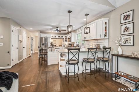 164 Kingswood Drive Naugatuck CT 06770