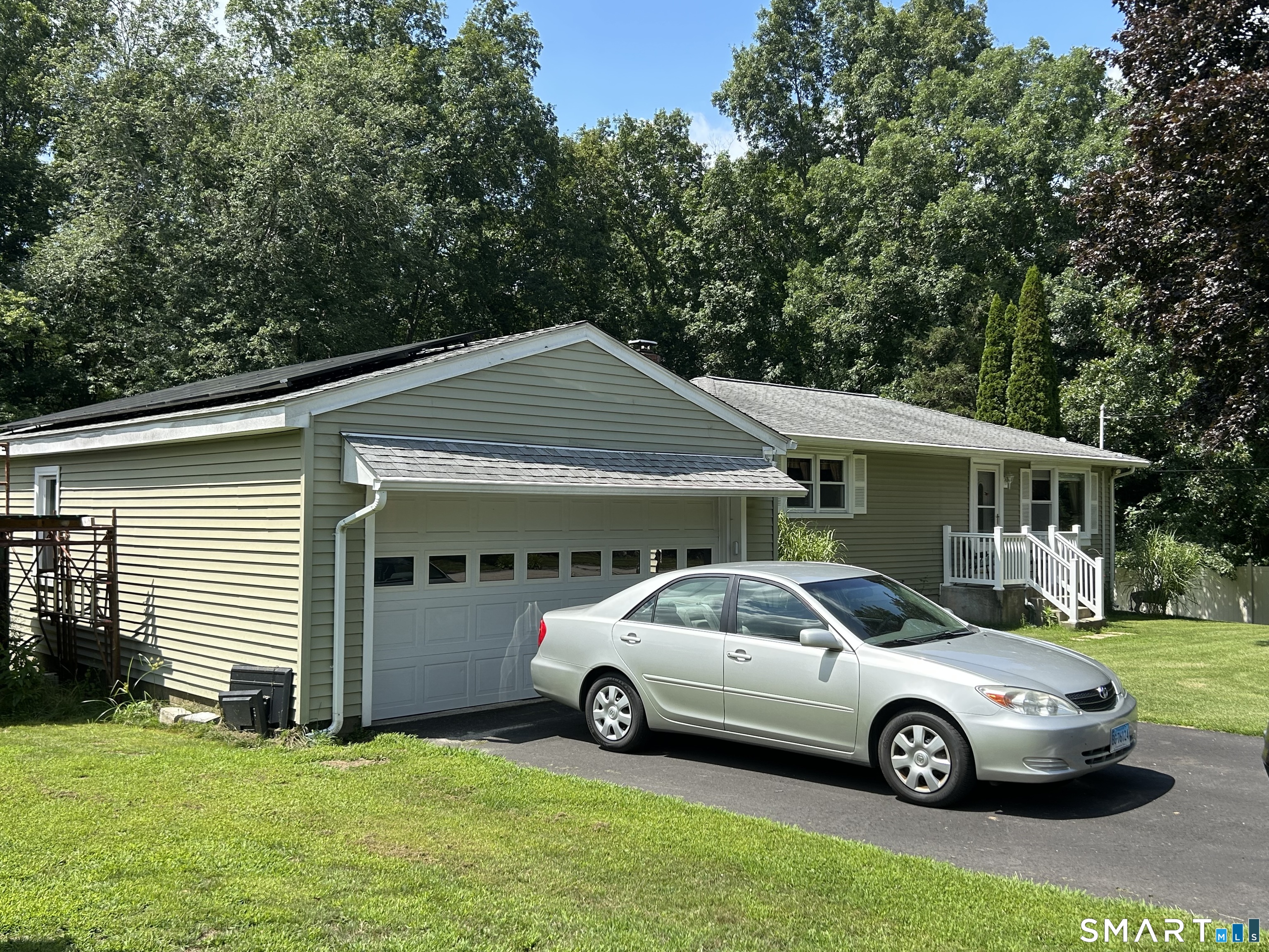 19 Ross Hill Rd Extension Lisbon CT 06351