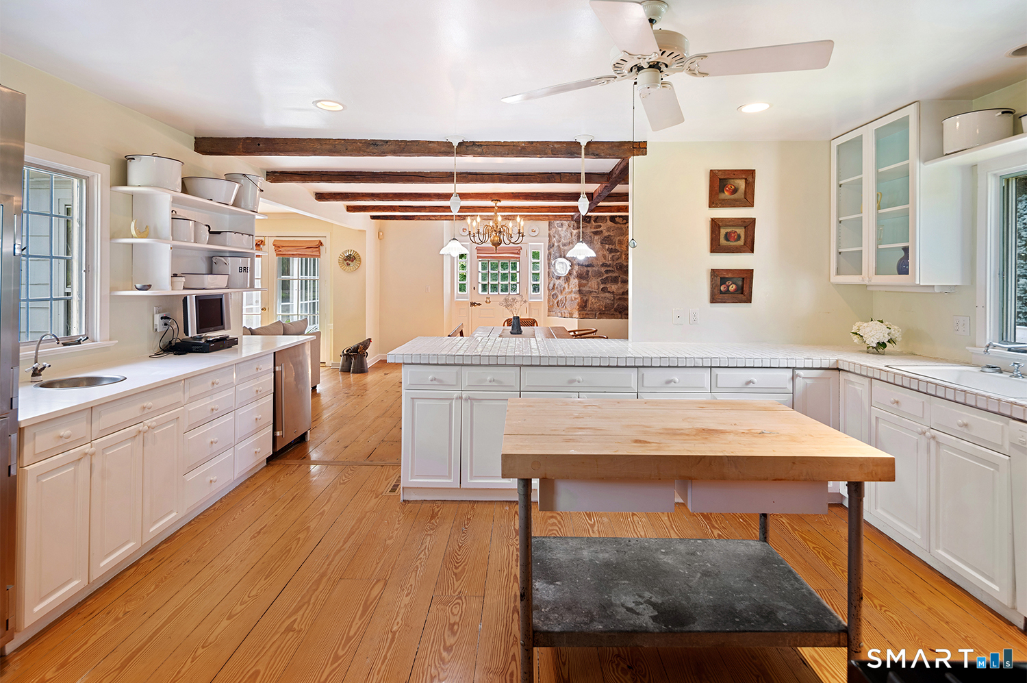 420 Morehouse Lane Fairfield CT 06890