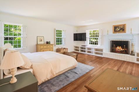 420 Morehouse Lane Fairfield CT 06890
