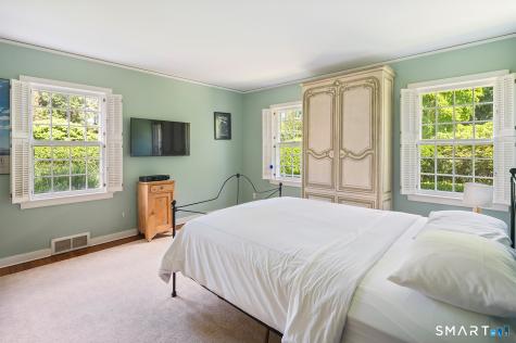 420 Morehouse Lane Fairfield CT 06890