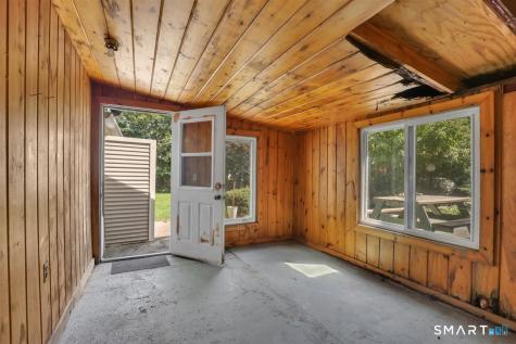 33 Horton Road Manchester CT 06042