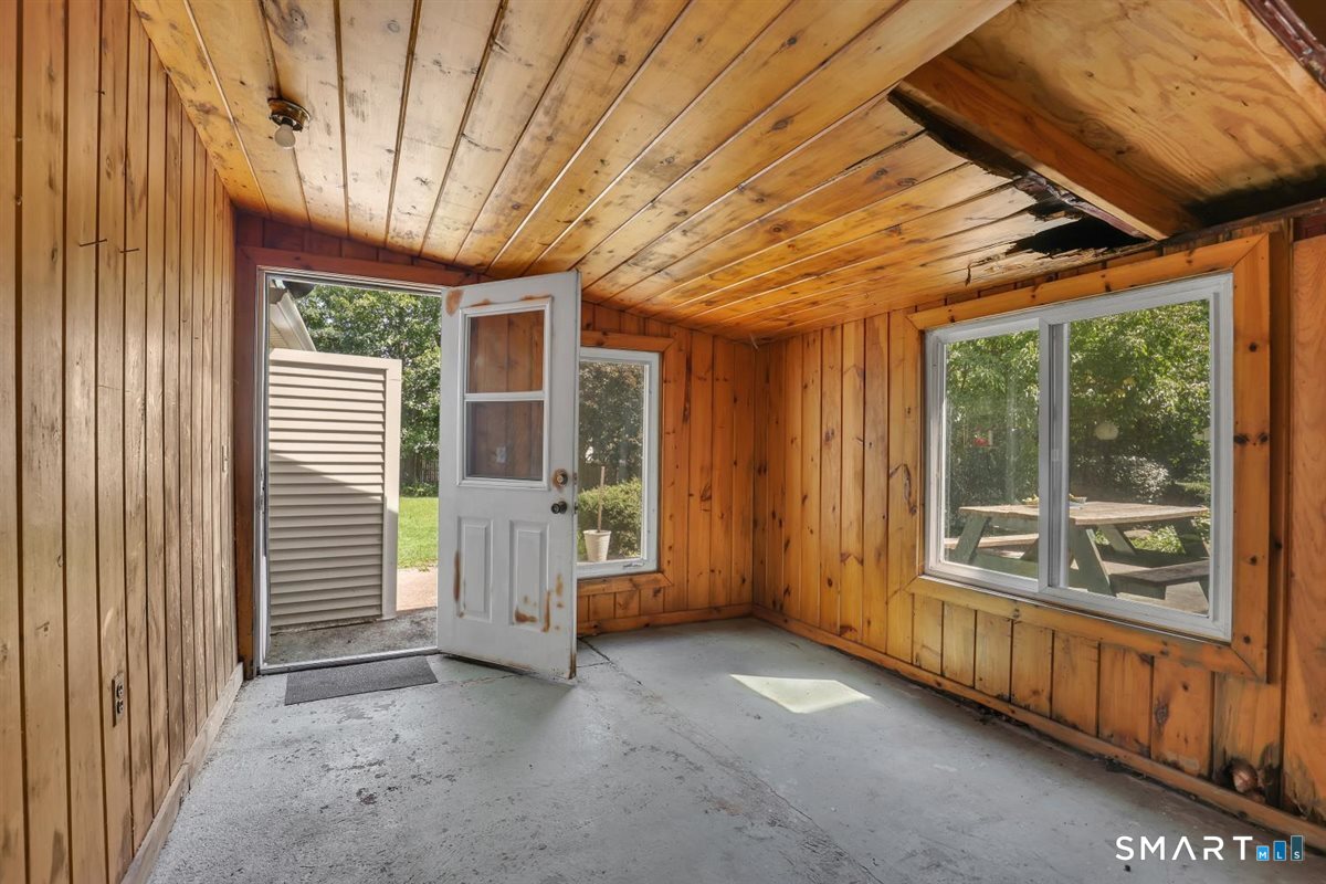 33 Horton Road Manchester CT 06042