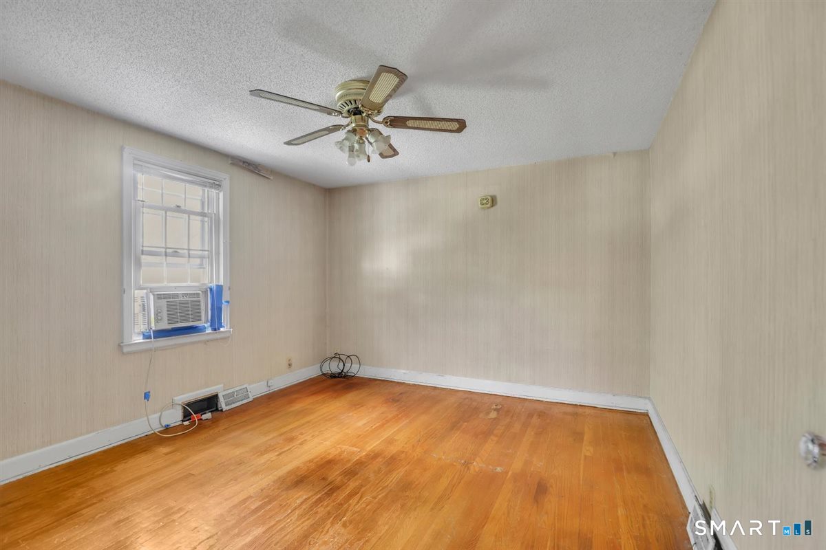 33 Horton Road Manchester CT 06042