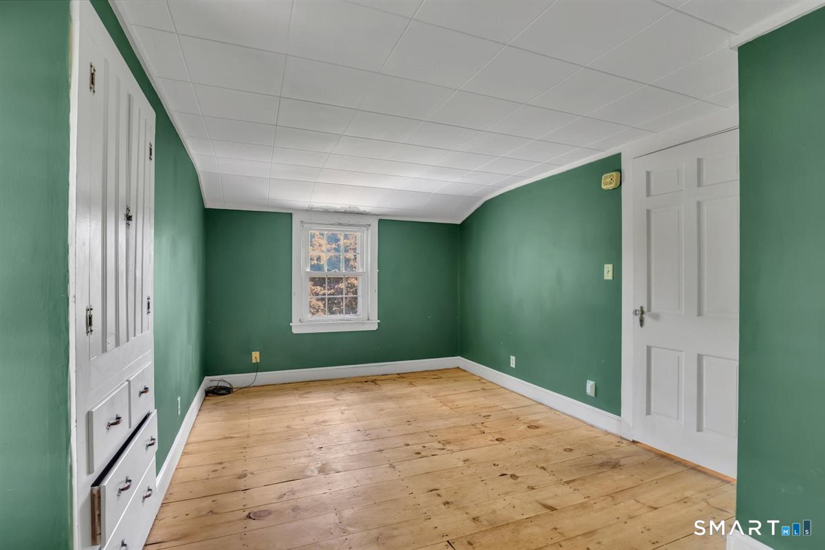 33 Horton Road Manchester CT 06042