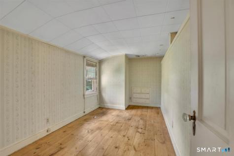 33 Horton Road Manchester CT 06042