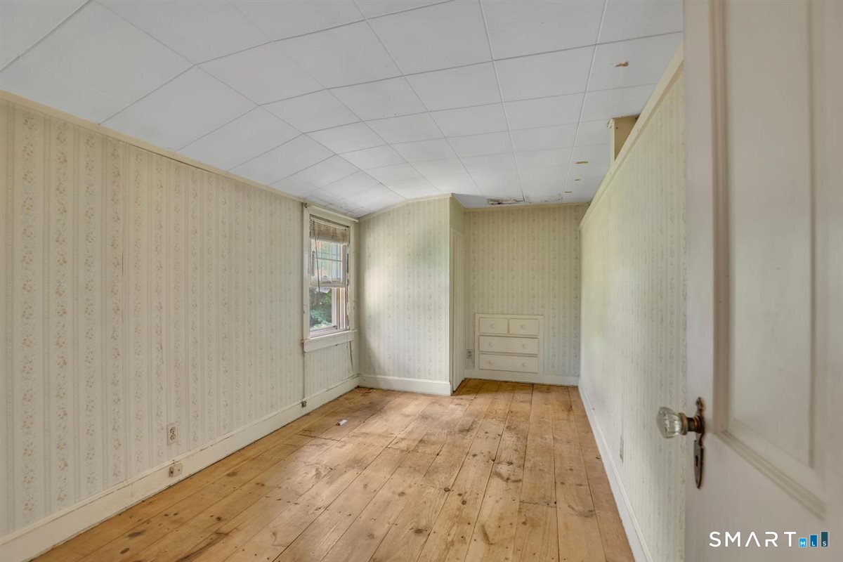 33 Horton Road Manchester CT 06042