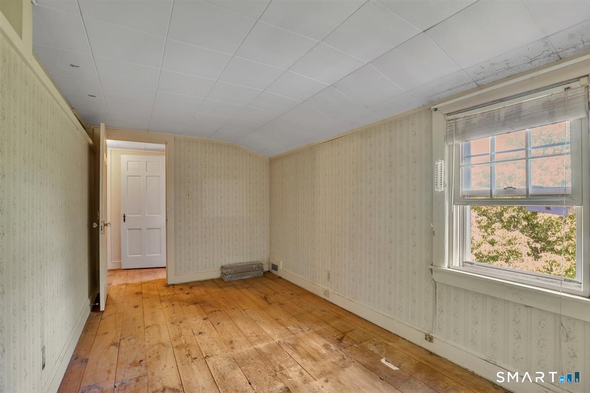 33 Horton Road Manchester CT 06042