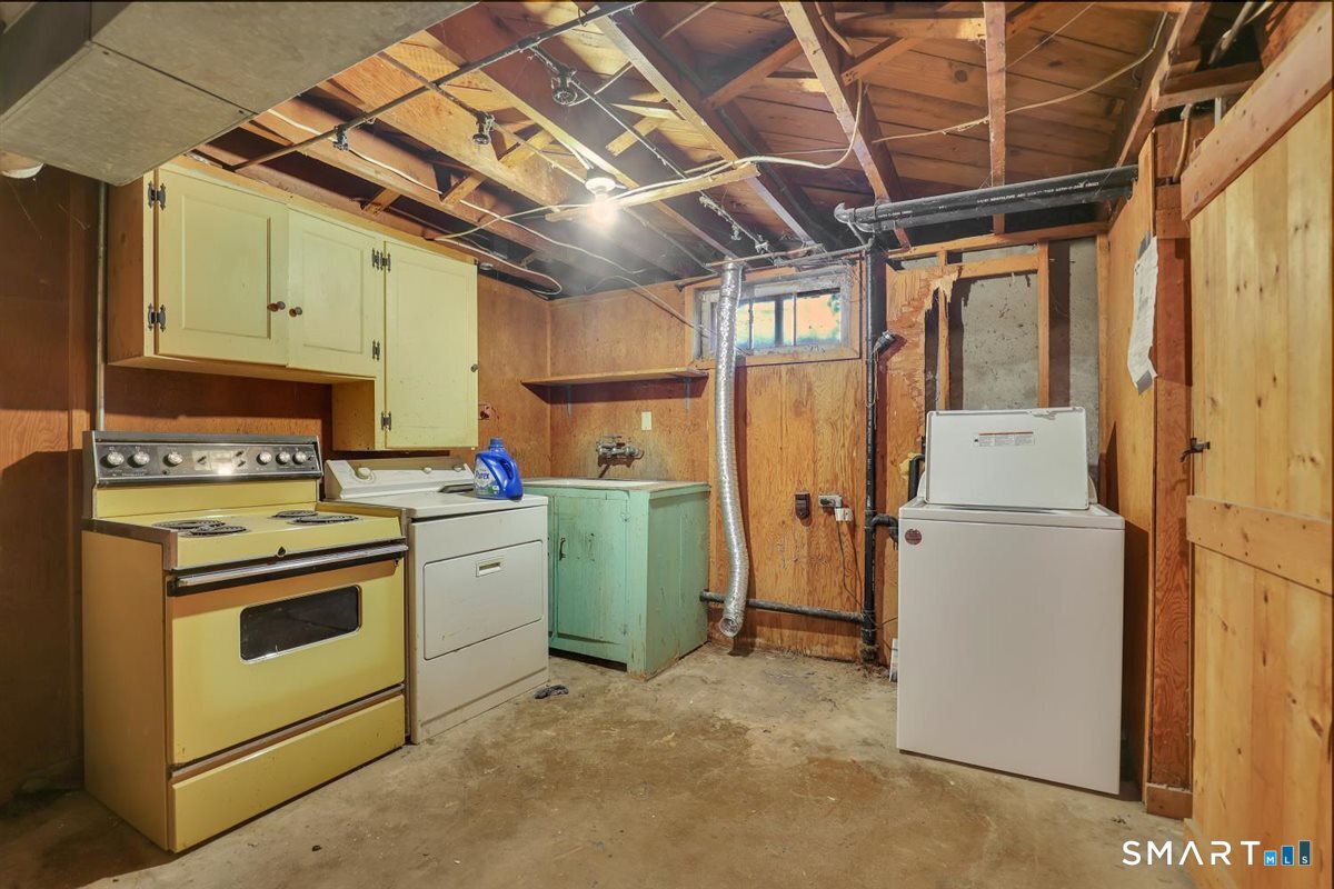 33 Horton Road Manchester CT 06042