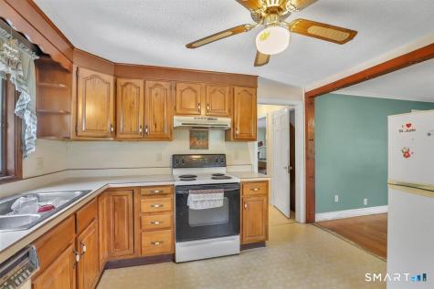 33 Horton Road Manchester CT 06042