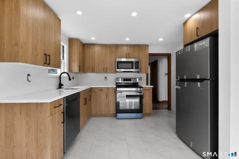 30 Jarvis Road Manchester CT 06040