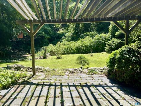 11 Tubbs Spring Drive Weston CT 06883