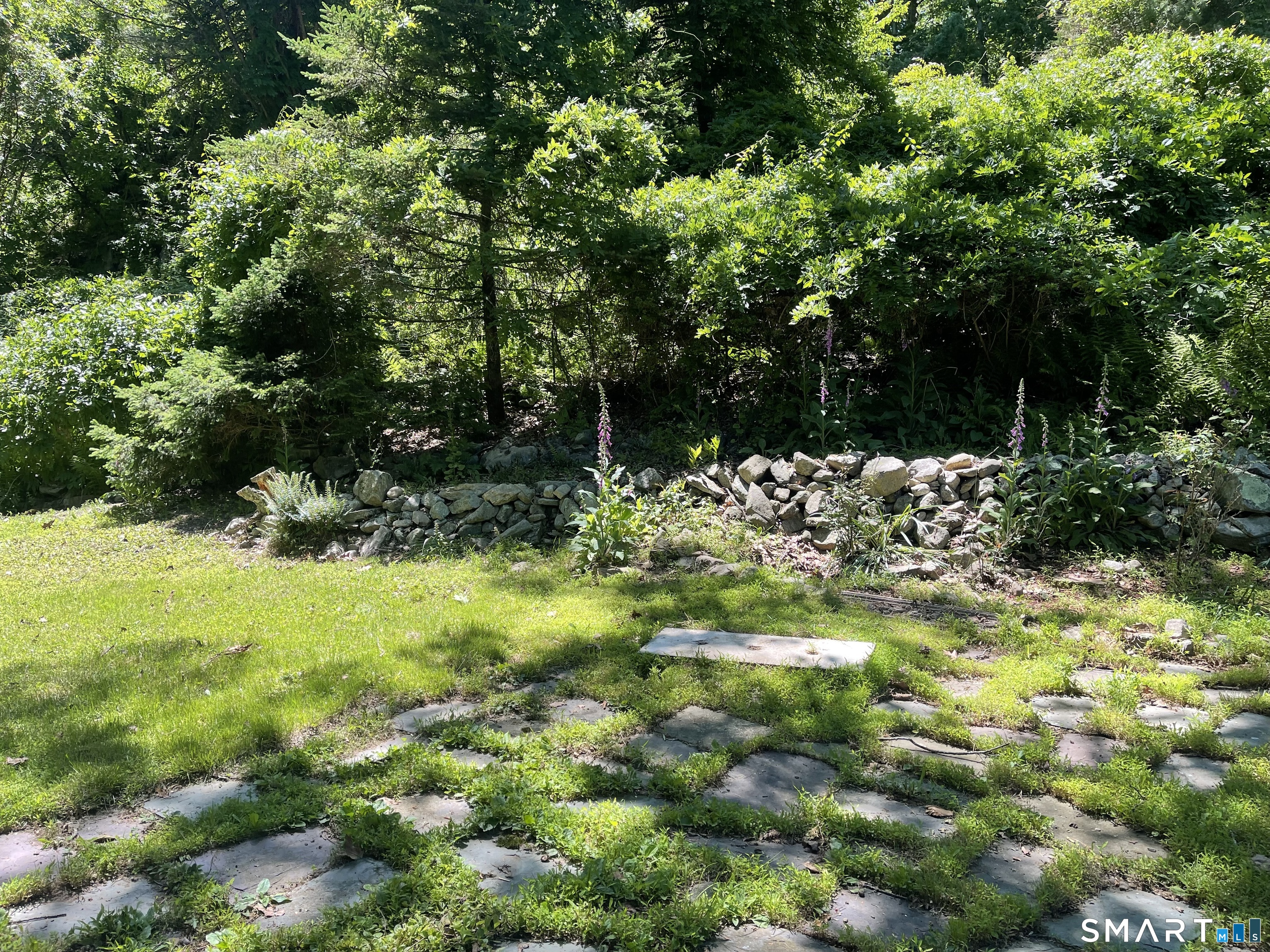 11 Tubbs Spring Drive Weston CT 06883