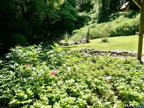 11 Tubbs Spring Drive Weston CT 06883