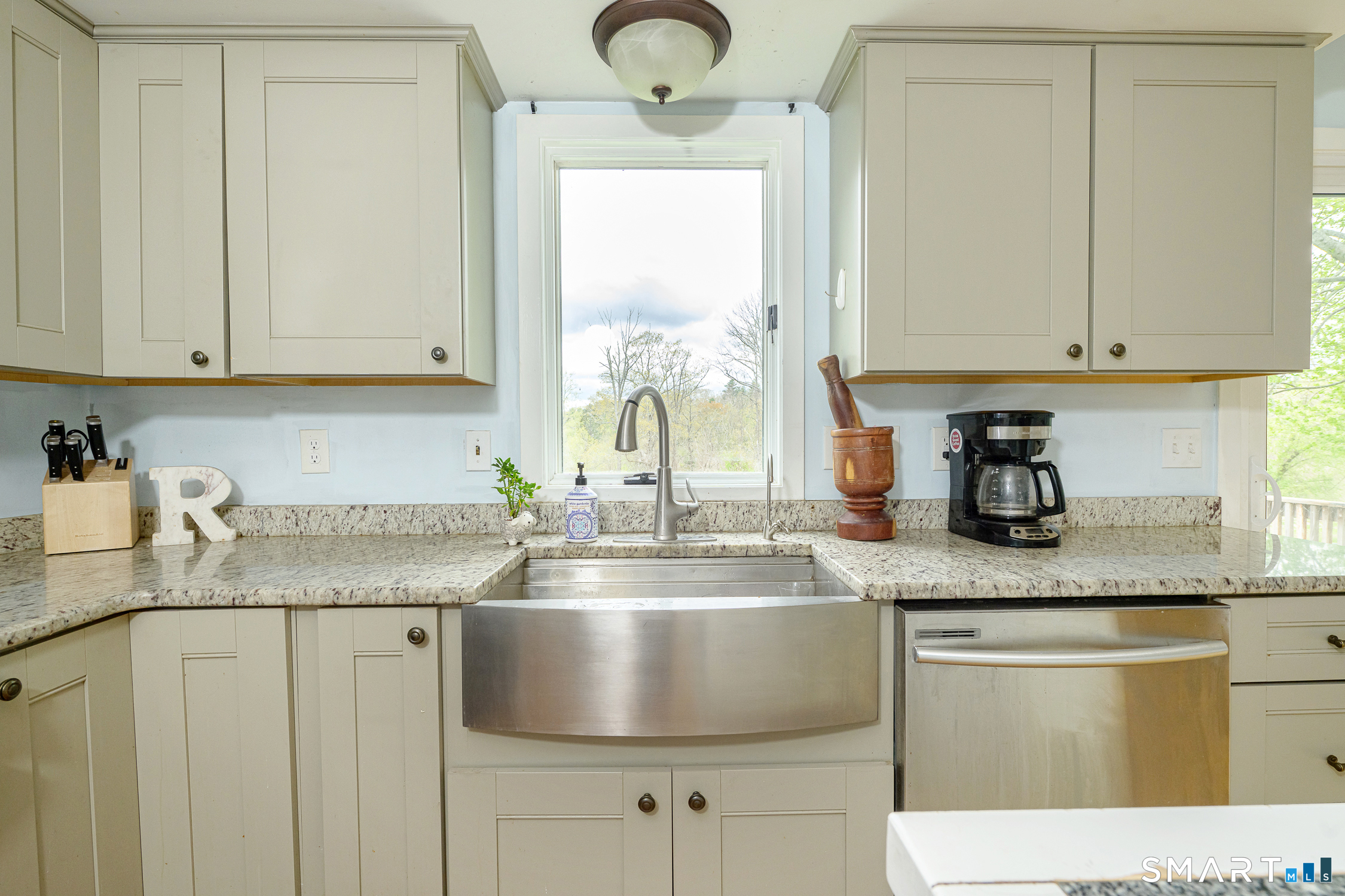 221 Quasset Road Pomfret CT 06259