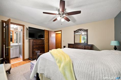 4 Woodland Hollow Street Windsor Locks CT 06096