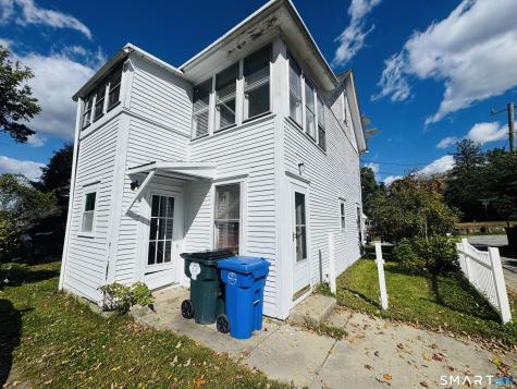 32 Babcock Avenue Plainfield CT 06374