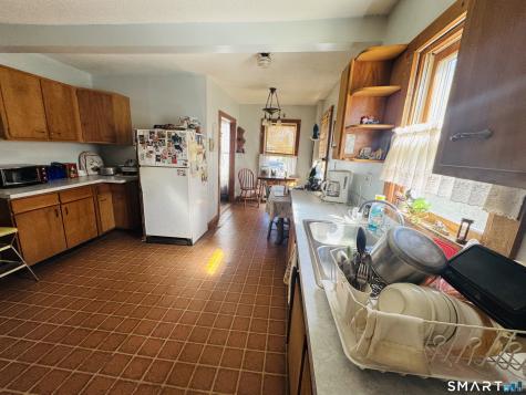 32 Babcock Avenue Plainfield CT 06374