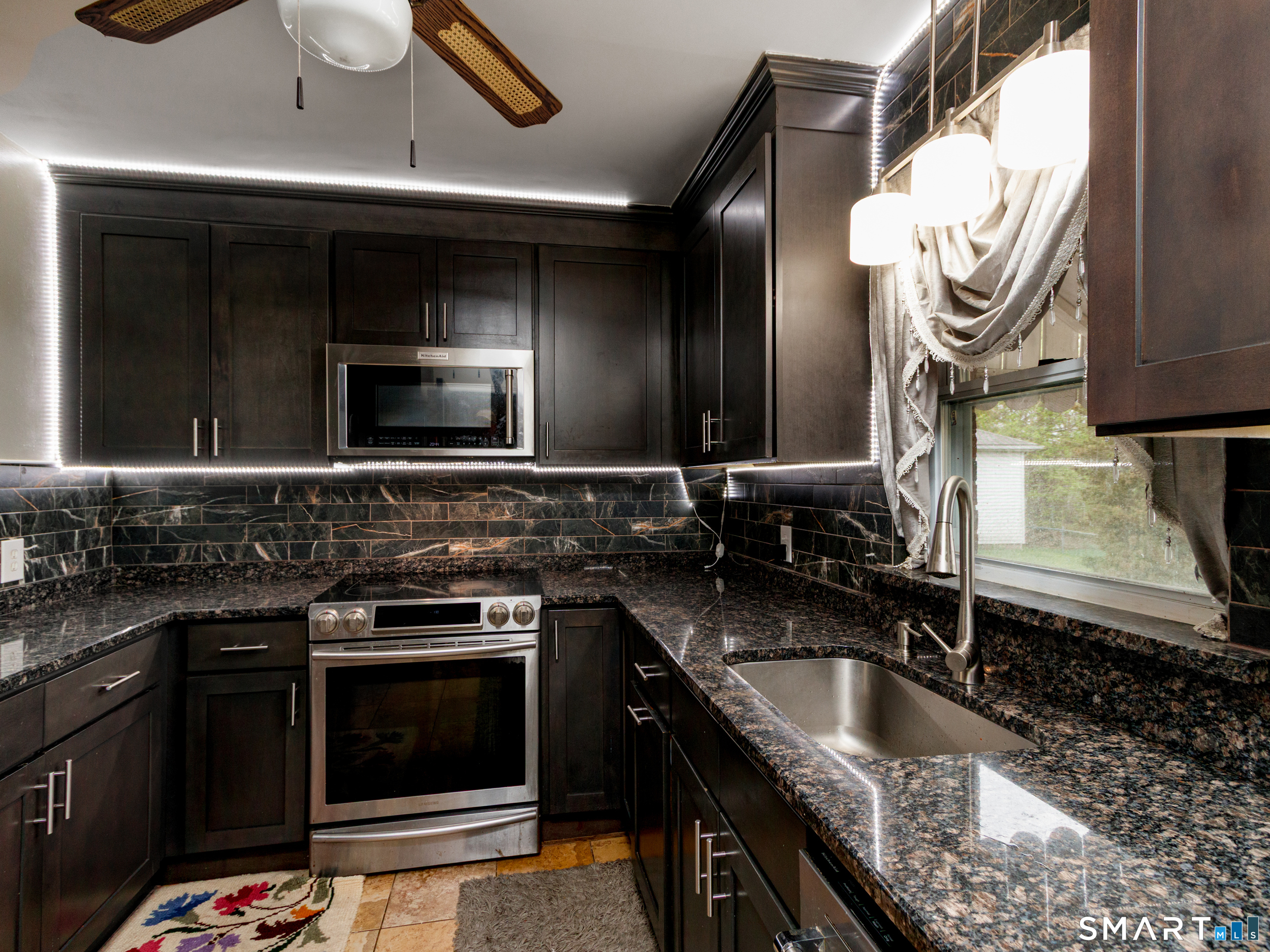 236 Hall Avenue Wallingford CT 06492