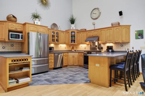 10 Ricky Lane Preston CT 06365