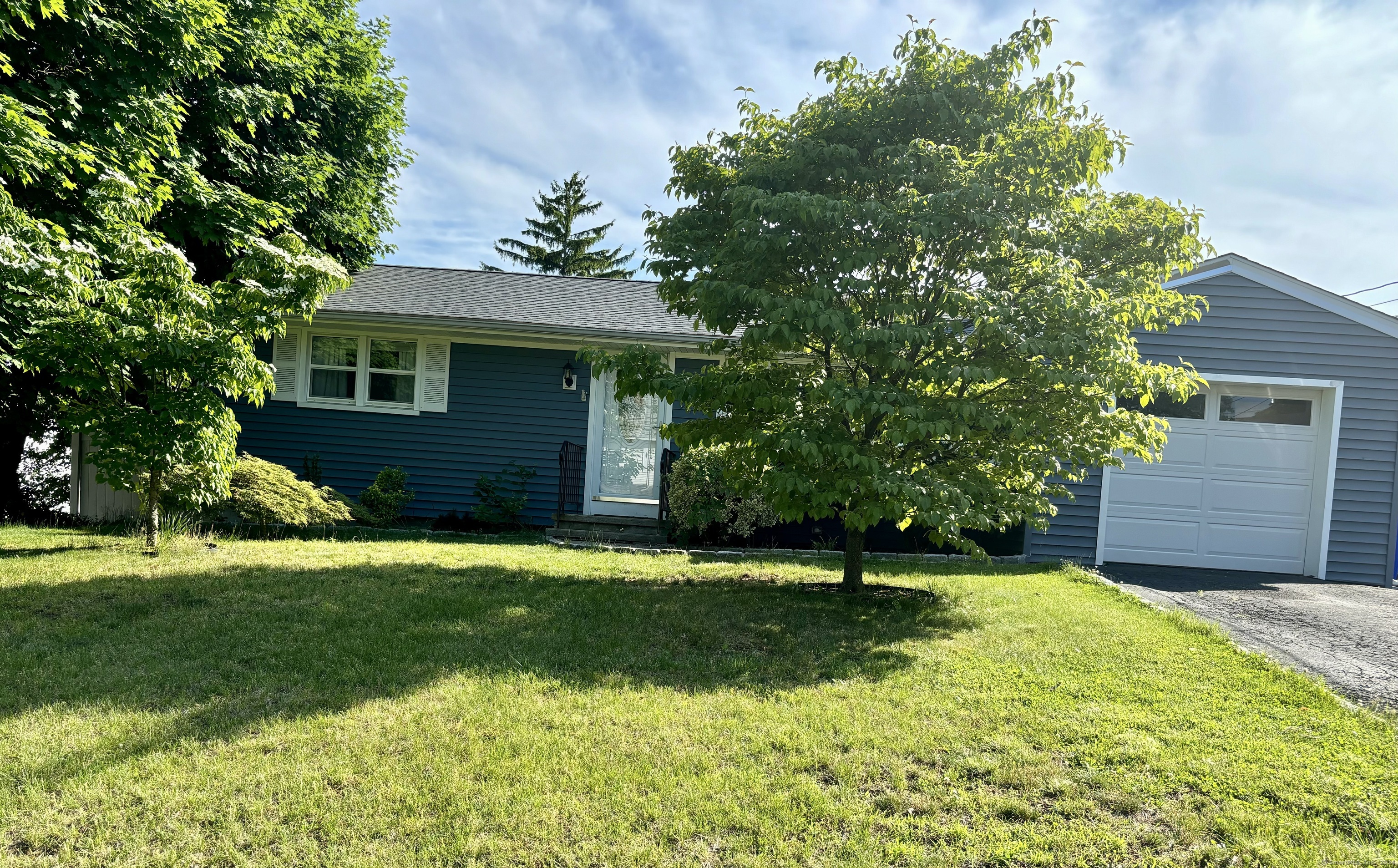 29 Coburn Street Fairfield CT 06825