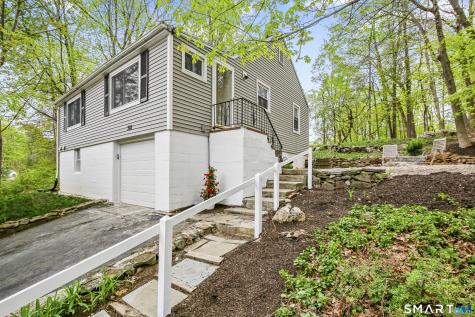 318 Mountain Road Ridgefield CT 06877