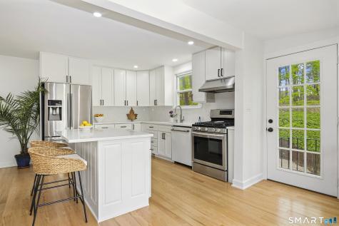 318 Mountain Road Ridgefield CT 06877
