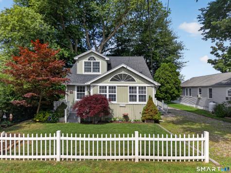 25 Uncas Trail Old Saybrook CT 06475
