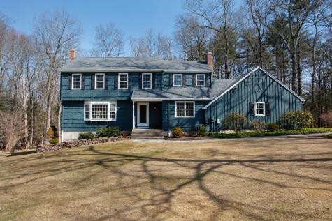 33 Lawton Drive Simsbury CT 06070
